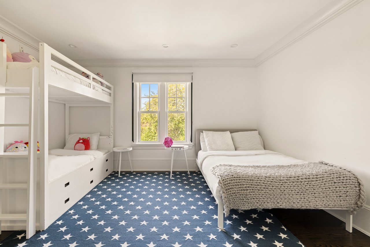 Bridgehampton South Turnkey 