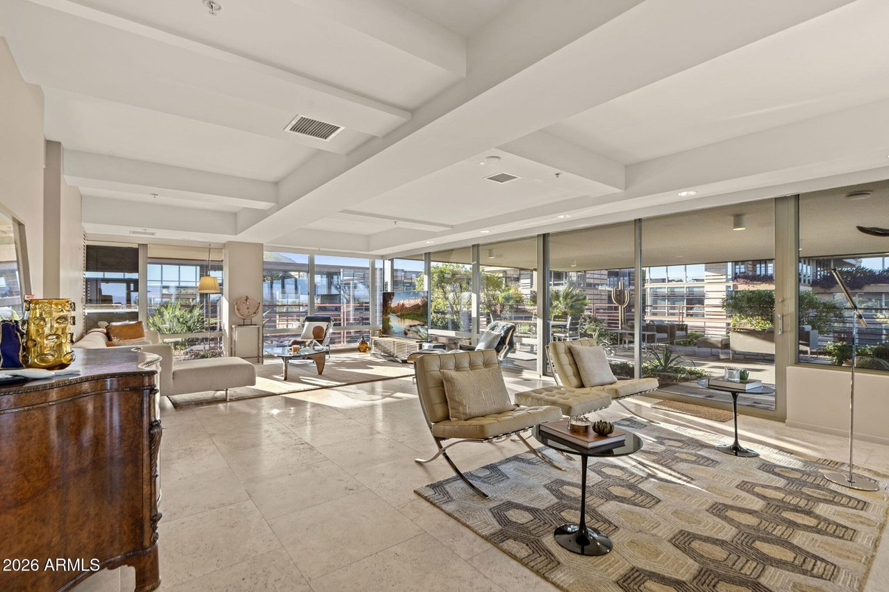 7167 E Rancho Vista Dr #6004
