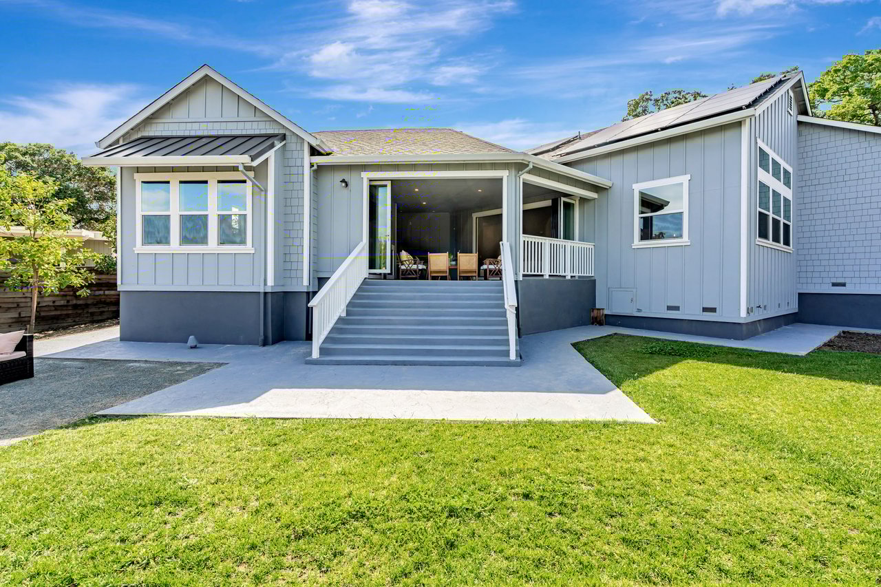 12 Rose Ct Novato