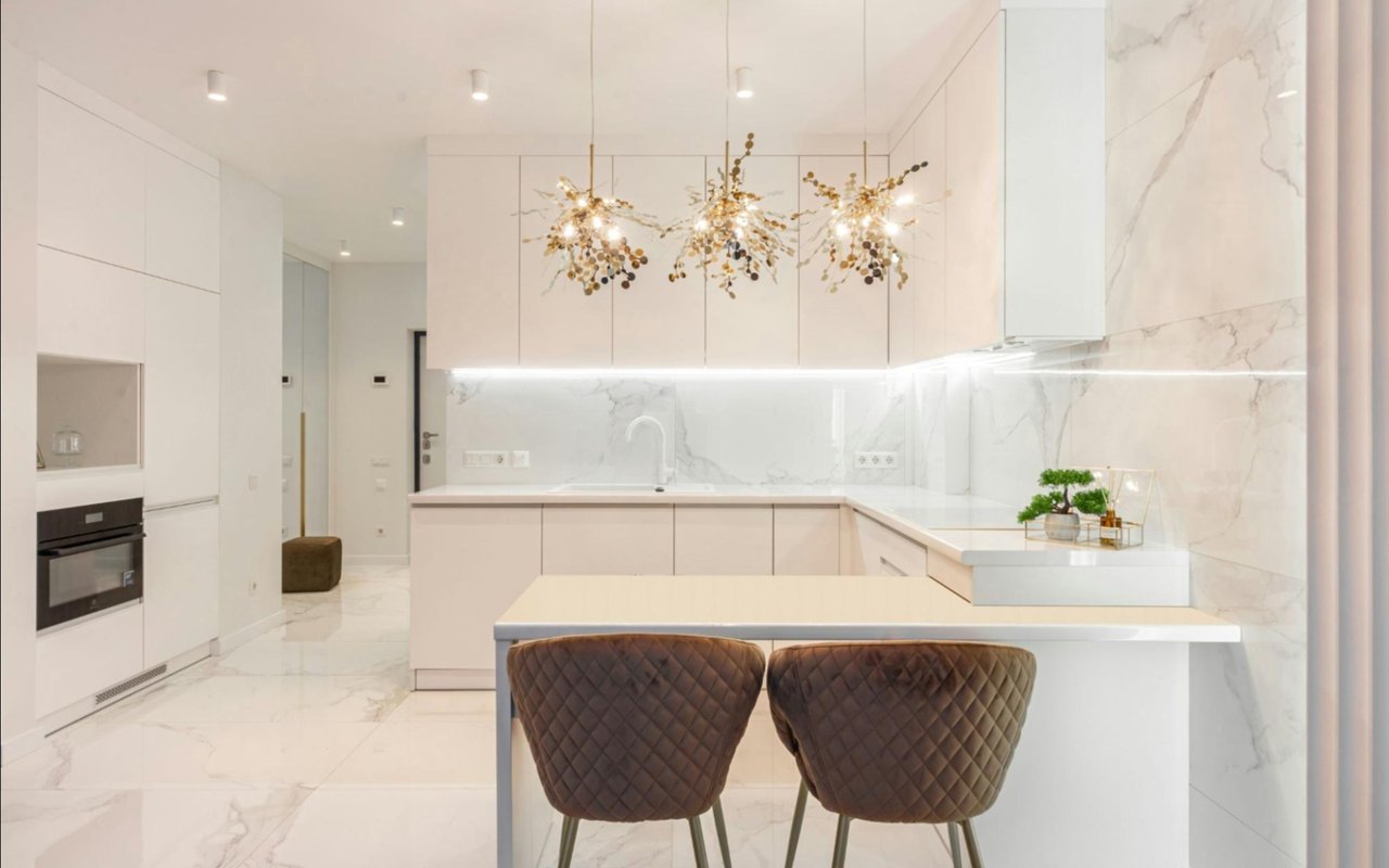 How to Buy a Luxury Home in Lyford Cay: Elite Buyer’s Guide