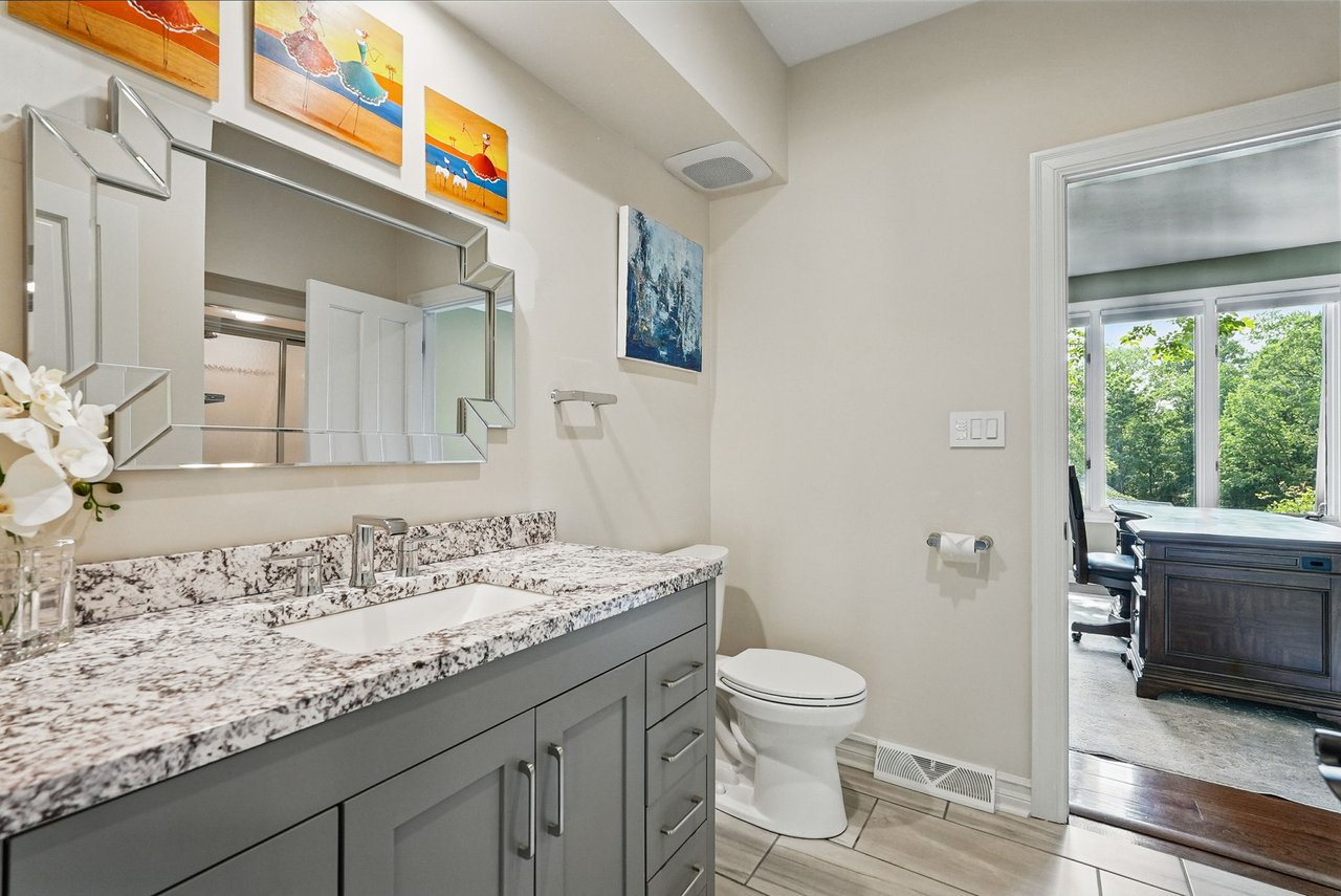 559 Normandy Ct
