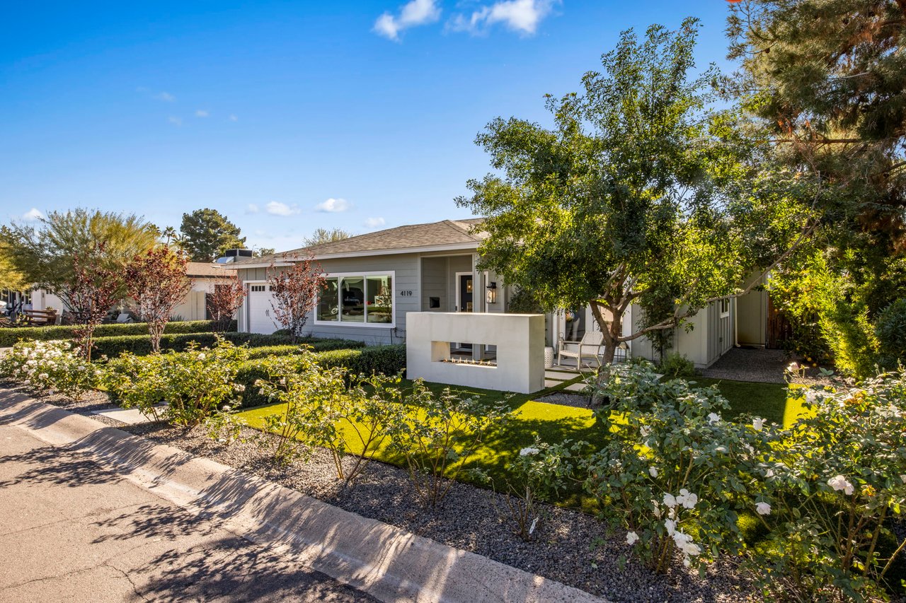 4119 E Indianola Ave