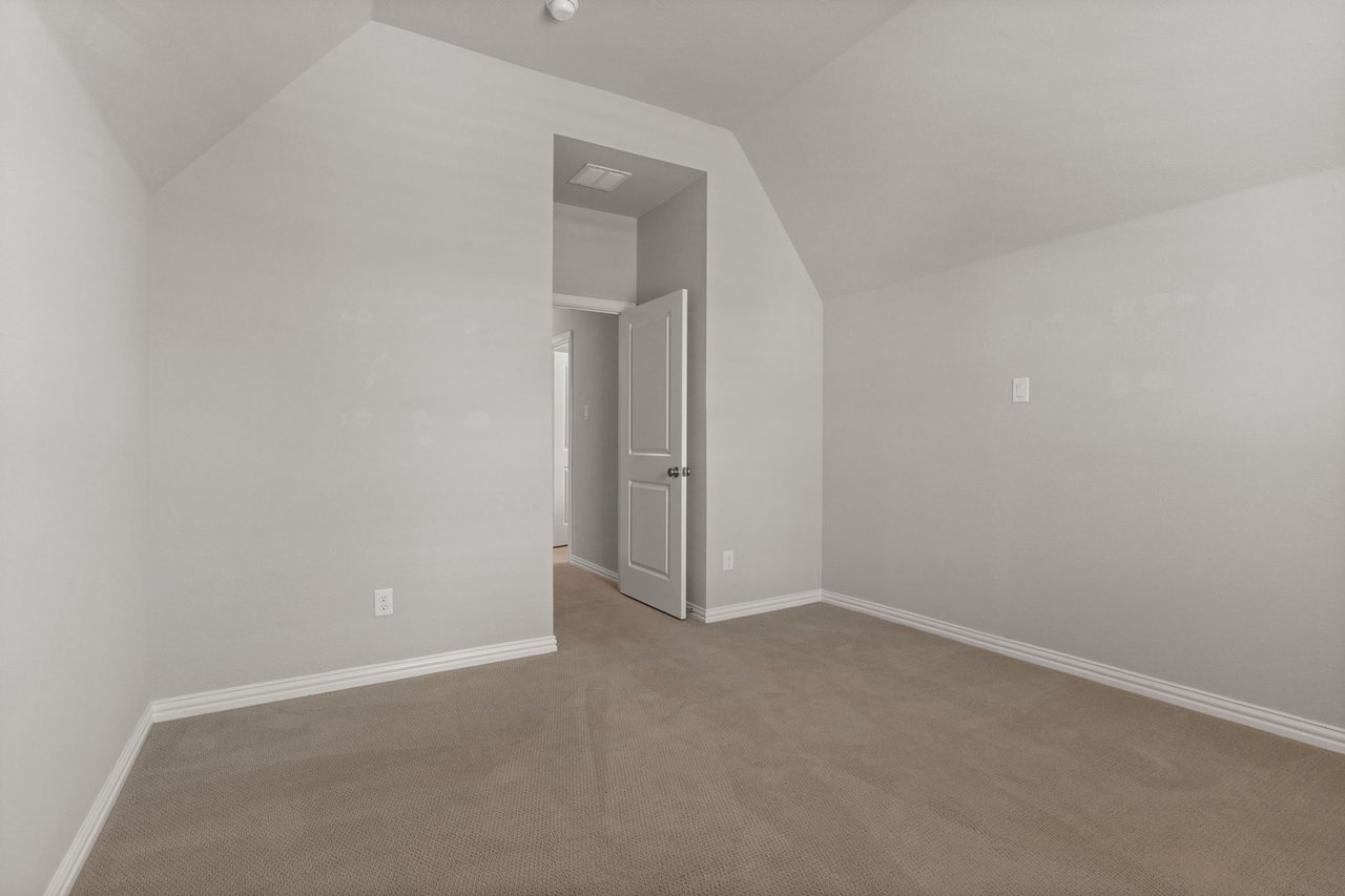 8213 Richmond (3% BAC)