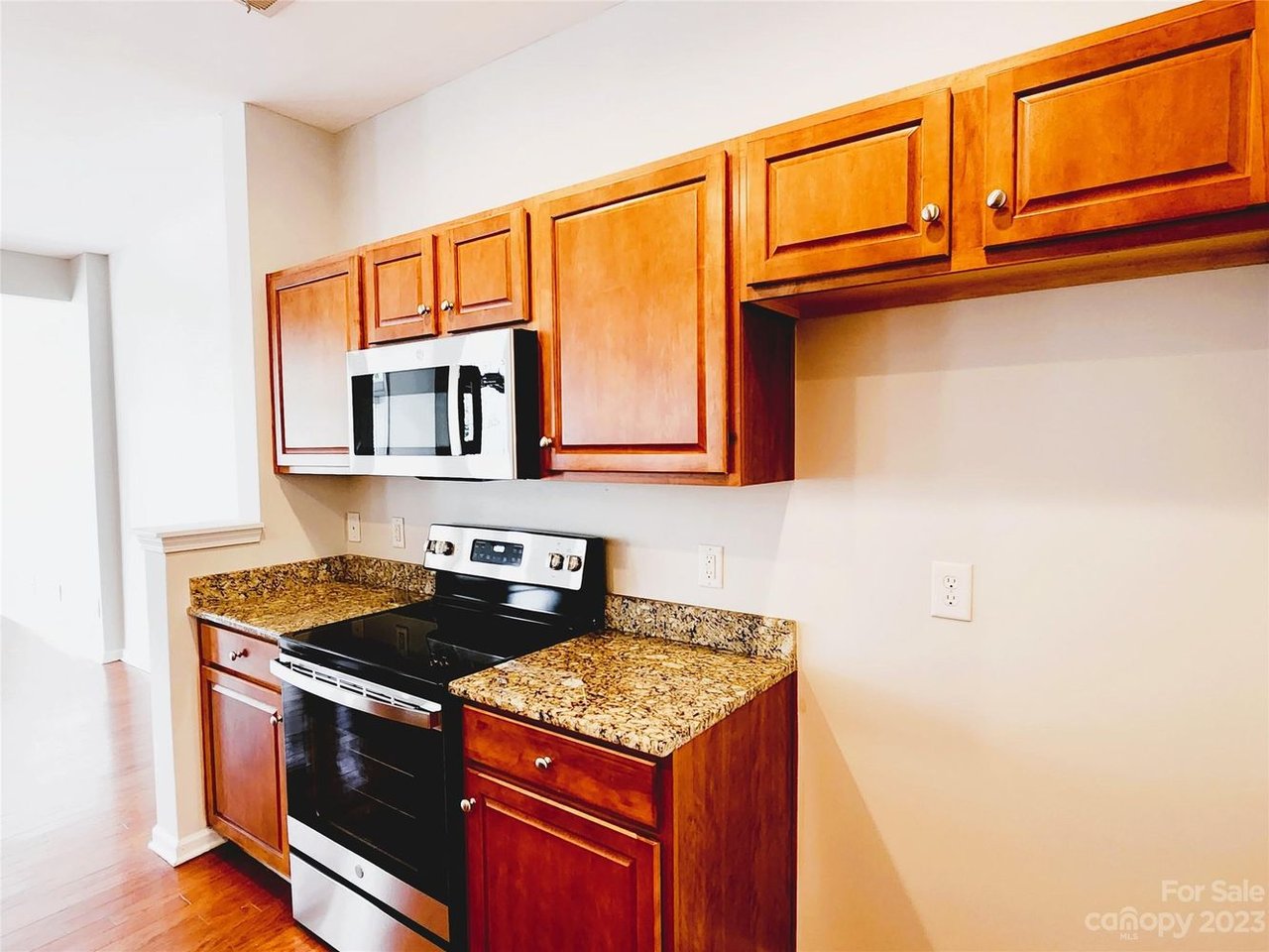 129 Beverly Chase Ln