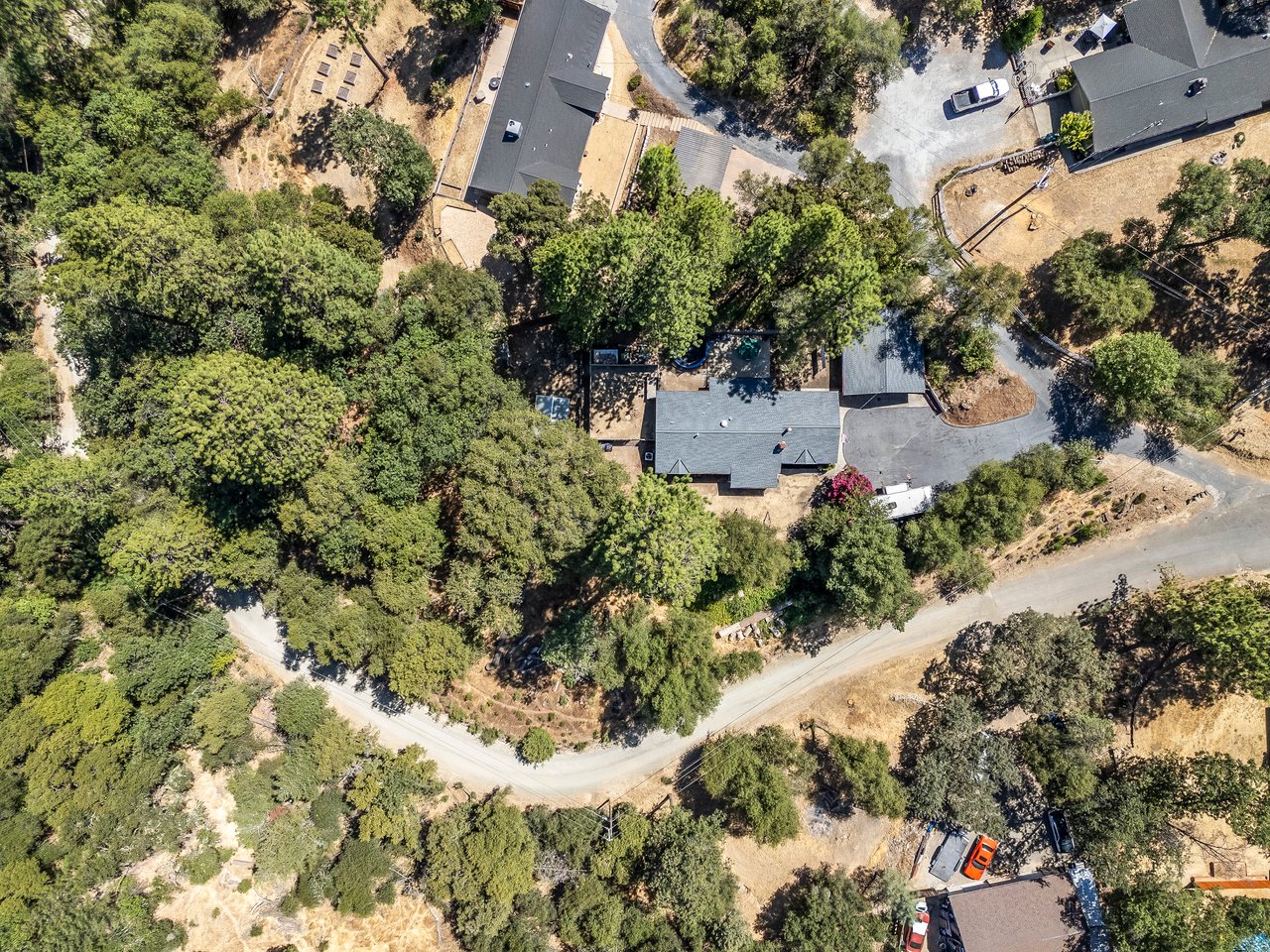 5761 Forest Lake Rd,