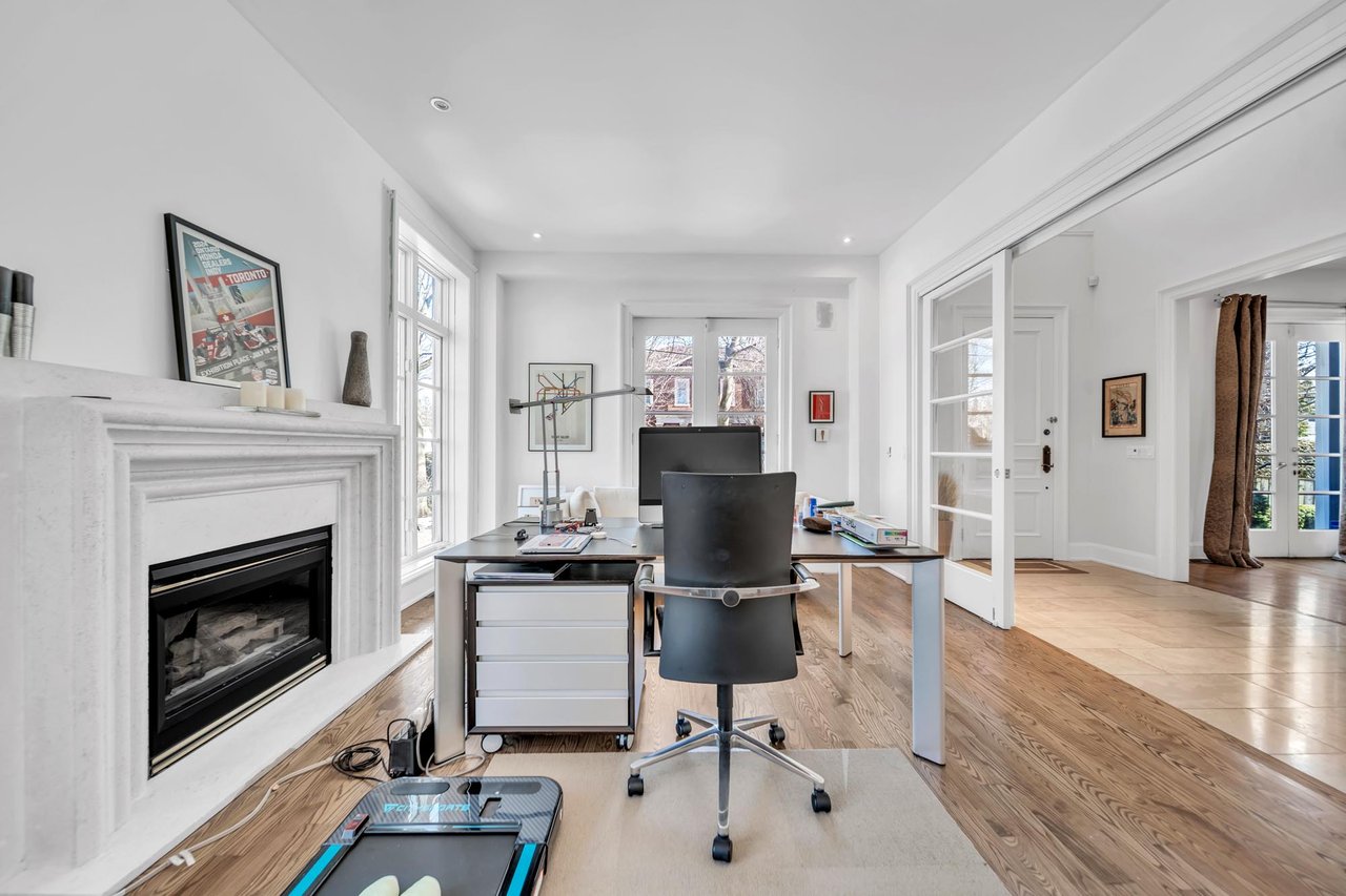 Sun-Filled Corner Lot