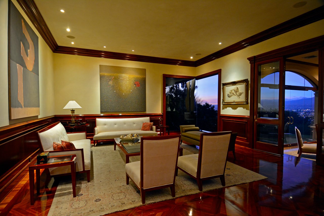 Hillgarden Estate in Escazu