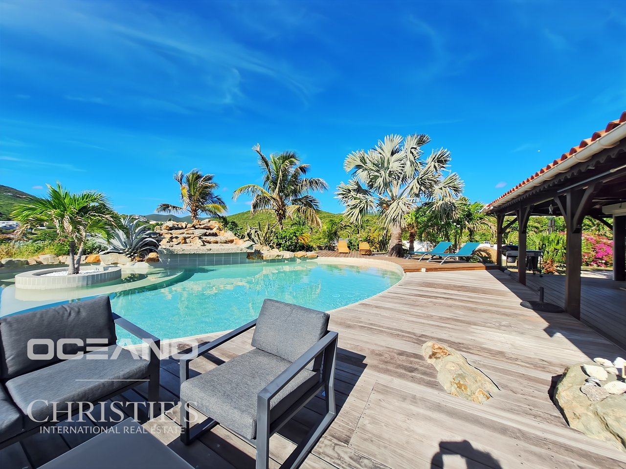 Exceptional Villa – Panoramic Ocean View (Oyster Pond)