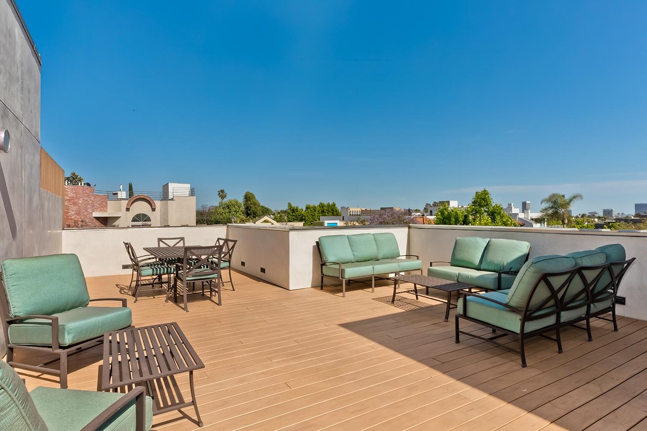 855 N Croft Ave #306, West Hollywood