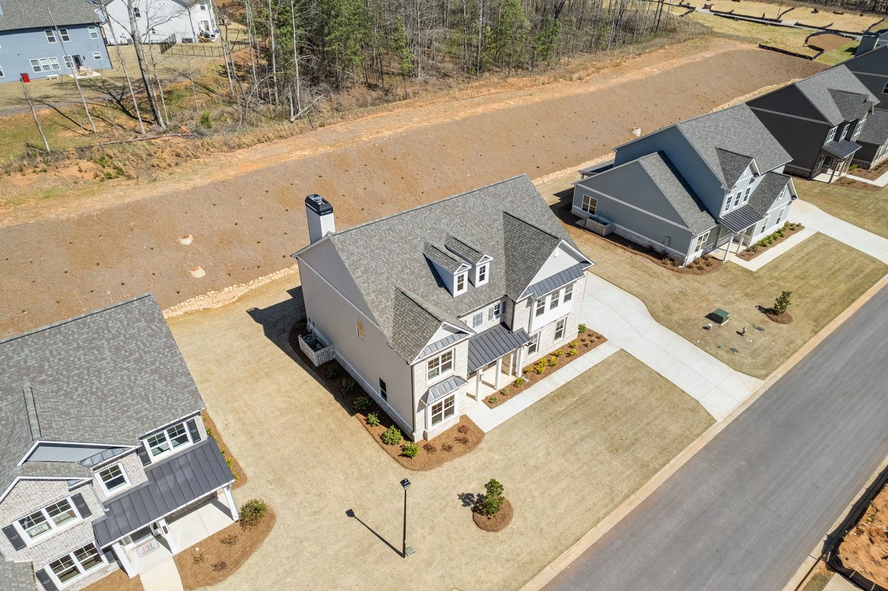 3832 Cheyenne Ln