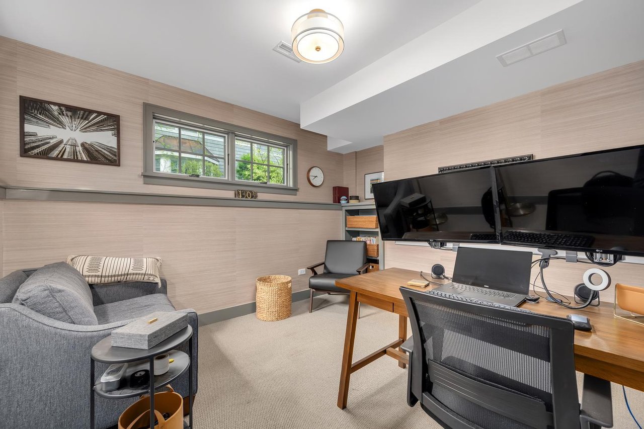 1303 N Cross St, Wheaton IL – Custom Luxury Home Built in 2019 with Resort-Style Outdoor Living