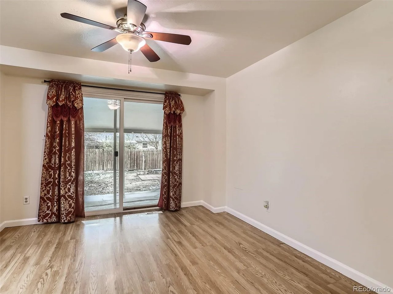 12295 E Kentucky Ave