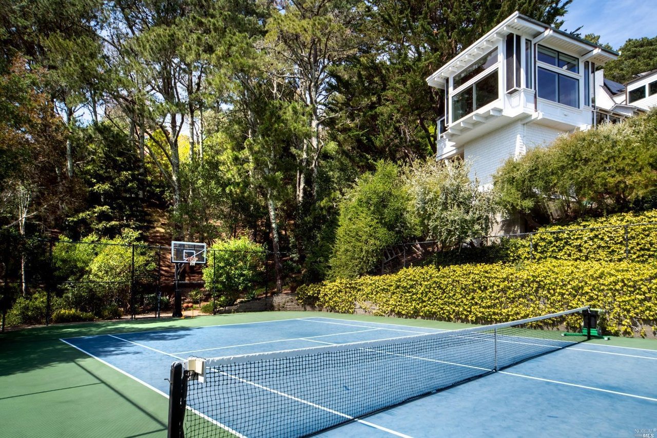 106 Mount Tiburon Rd