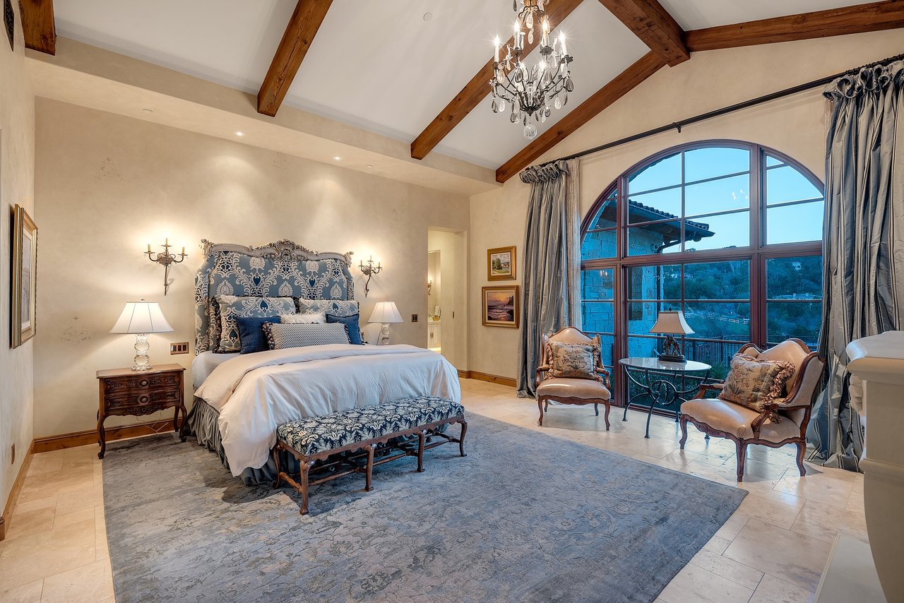 22100 Mount Eden Road