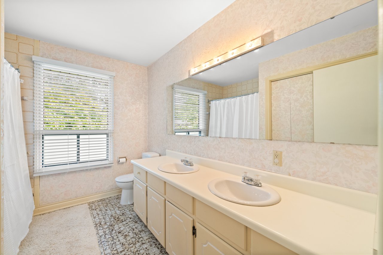 20 Arkendo Drive, Oakville