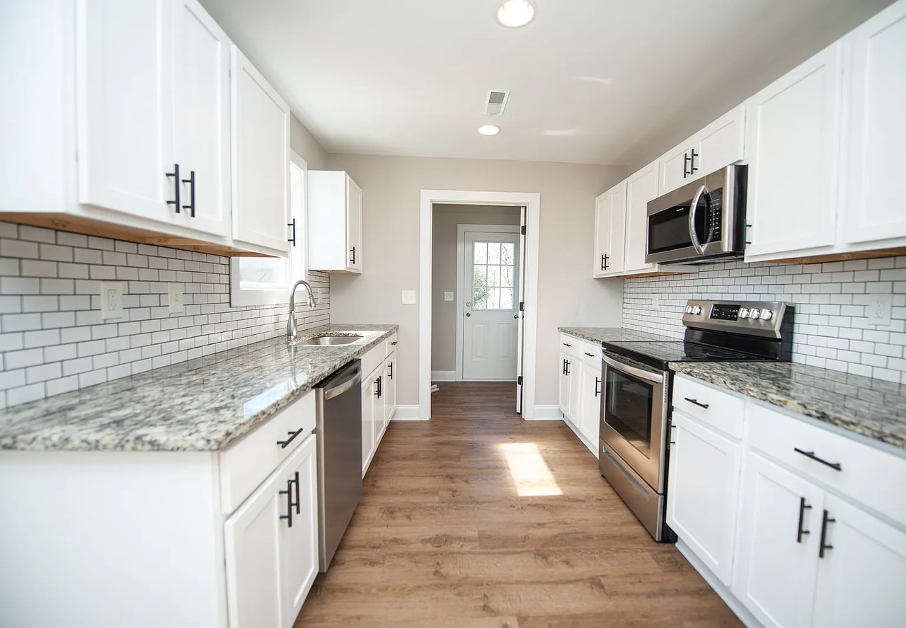 100 Winterhaven Rd #100