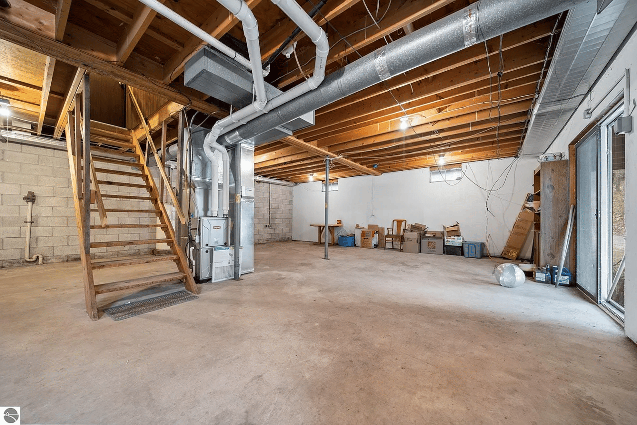 9410 E Lakeview Hills Rd