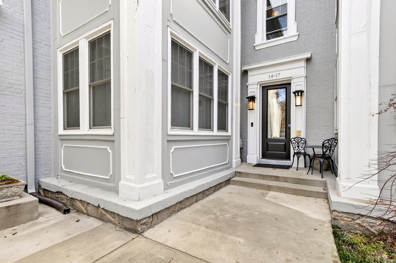 435 10th Street NE Unit 15