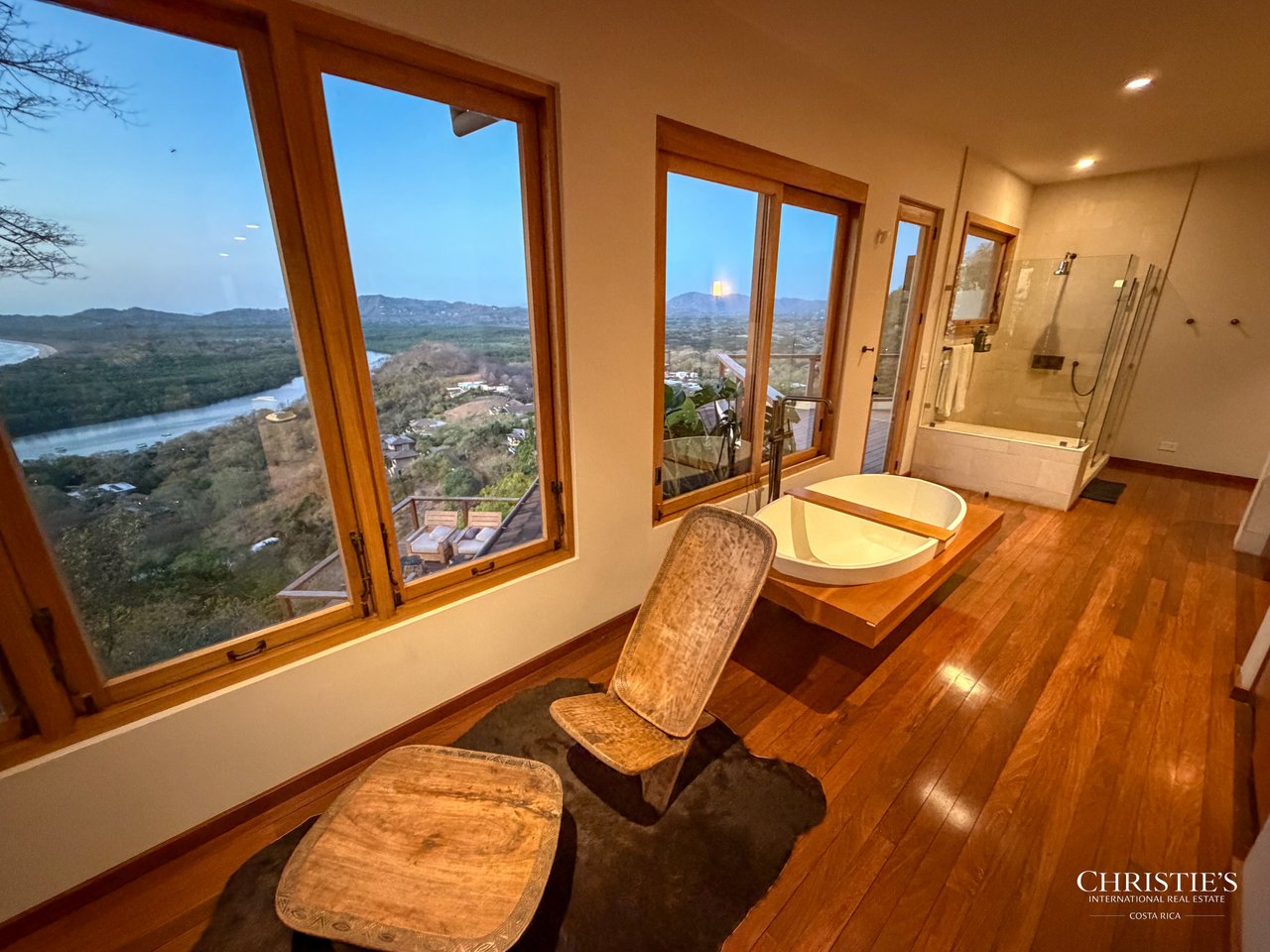 Casa Tres Doces - El Tesoro Development