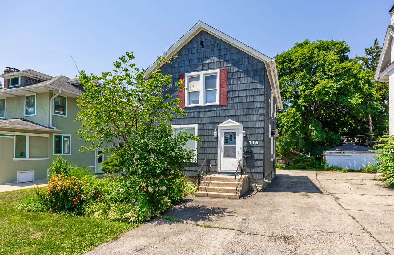 4716 Main Street