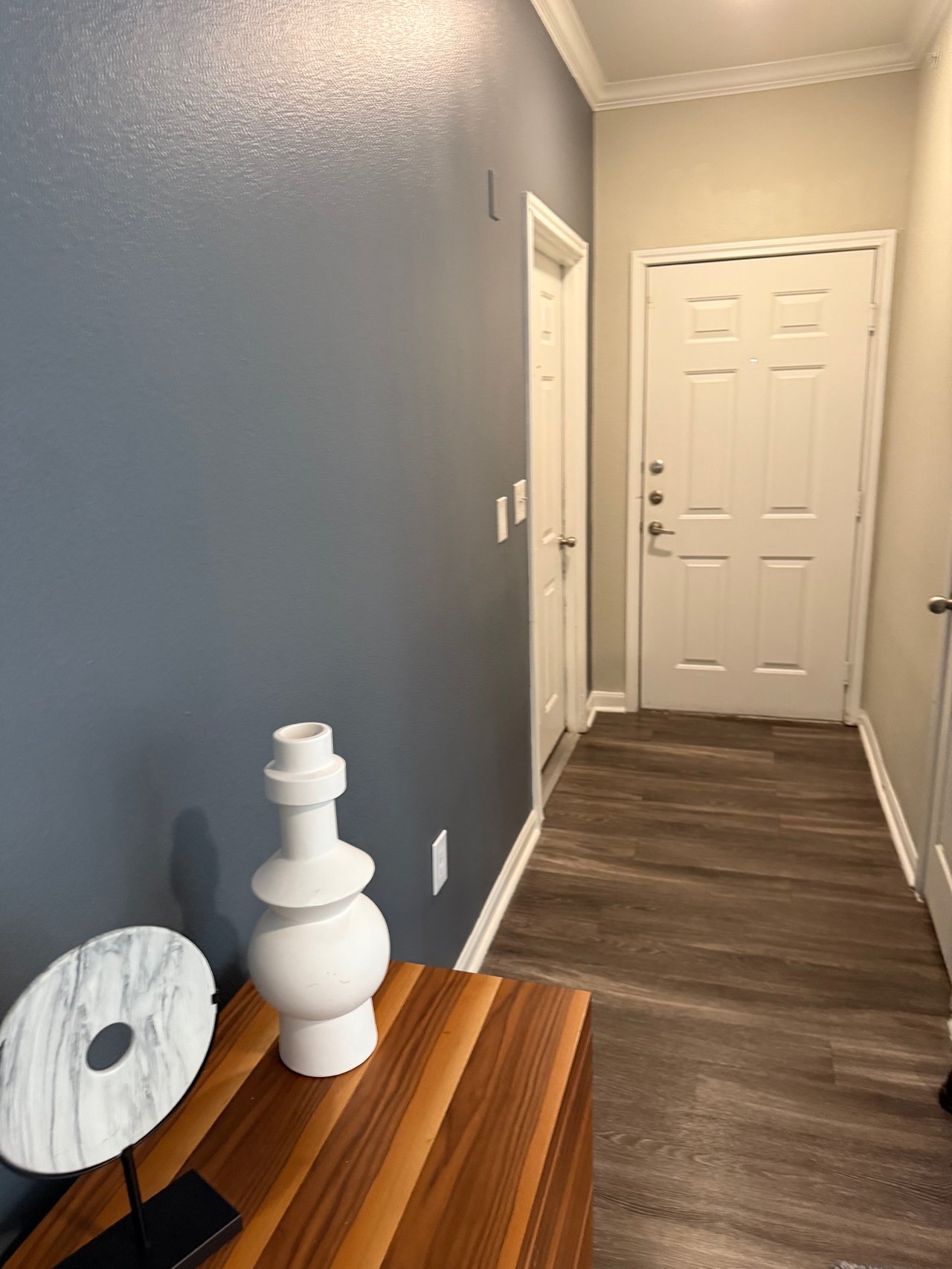 Luxury 2 bed 2 bath in North Austin