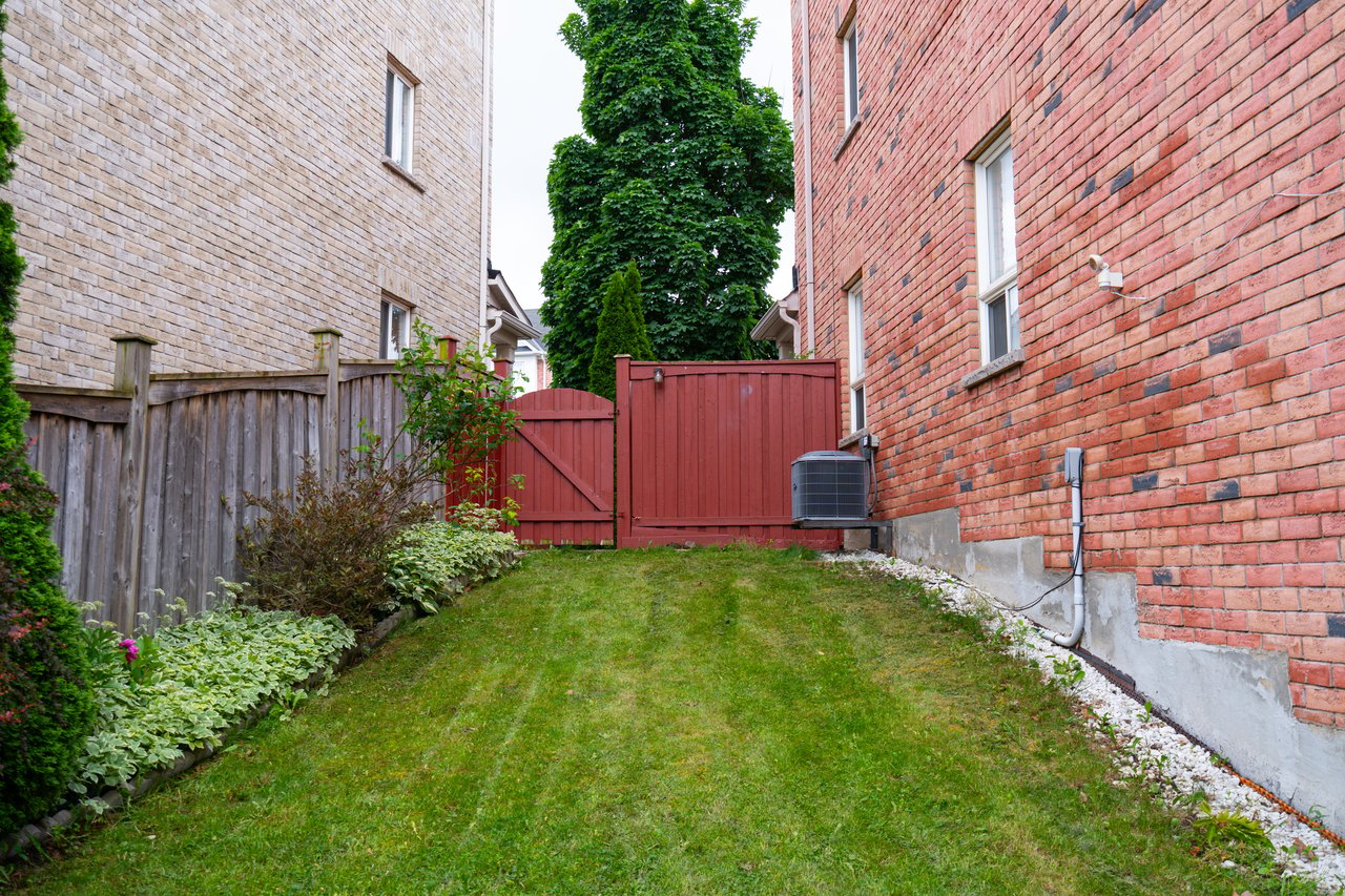 91 Wilkes Crescent