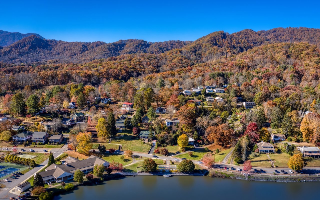 brevard-lake-toxaway