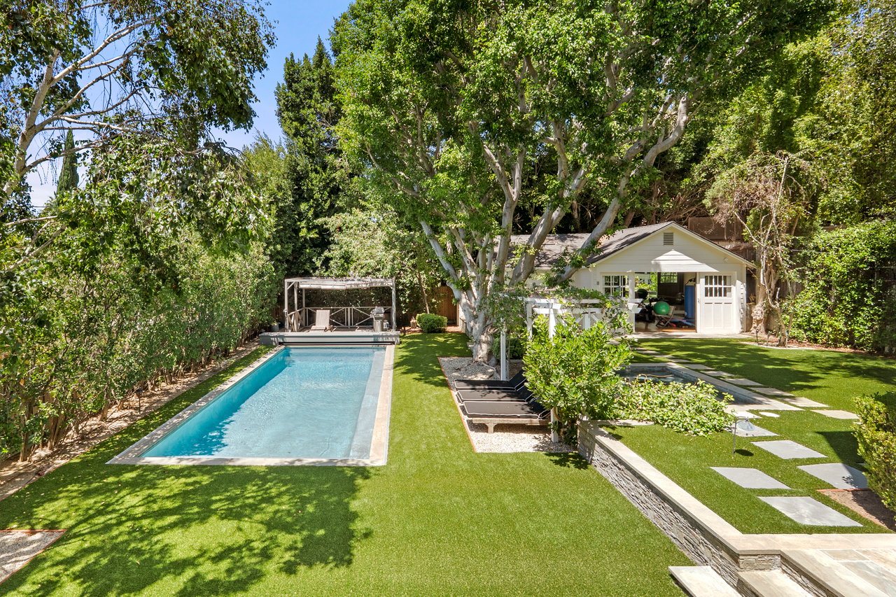 1753 N Gardner St, Hollywood Hills