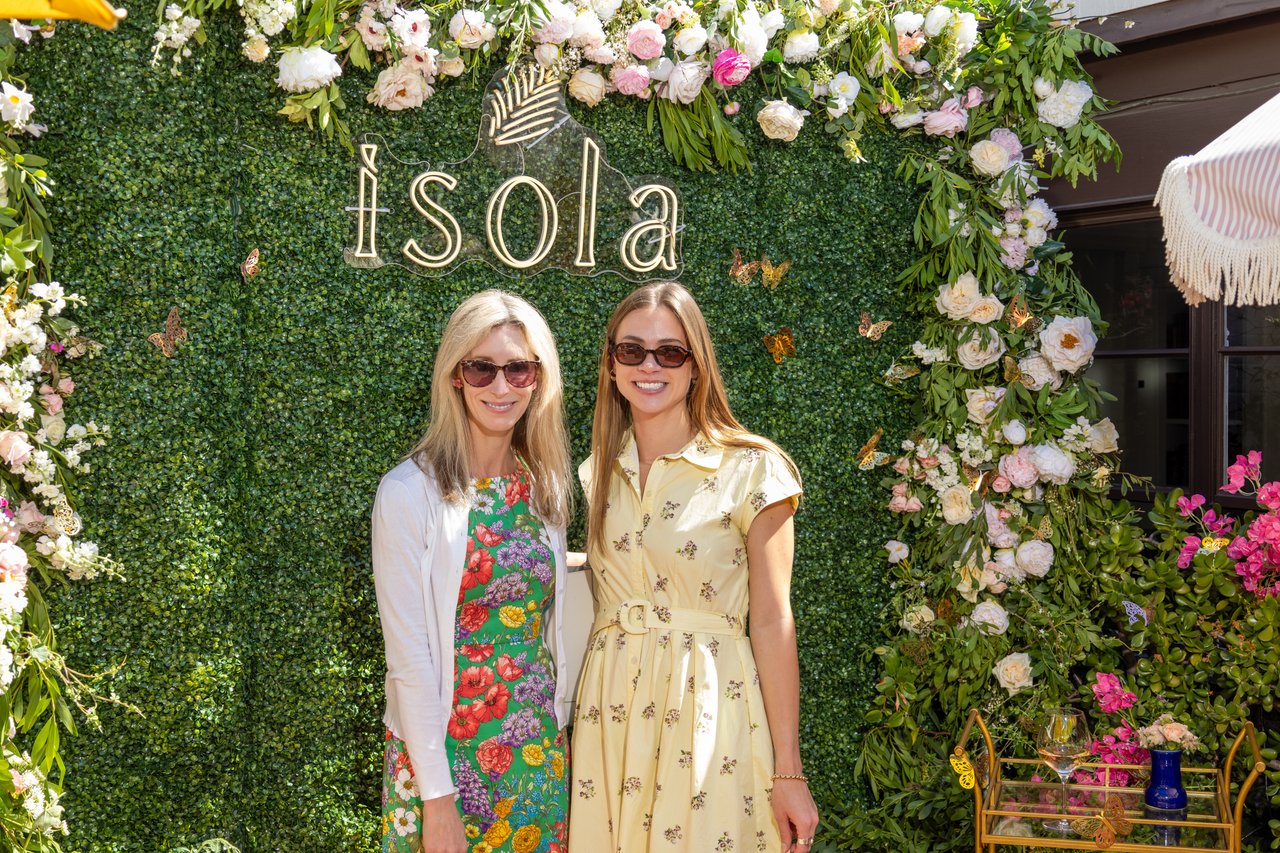 Fleurs, Friends & Fashion in Bloom 