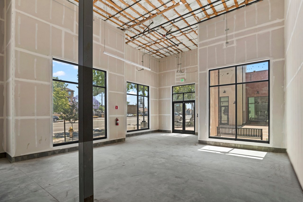 New Construction 7,750 SF Retail/Office Bldg. For Sale