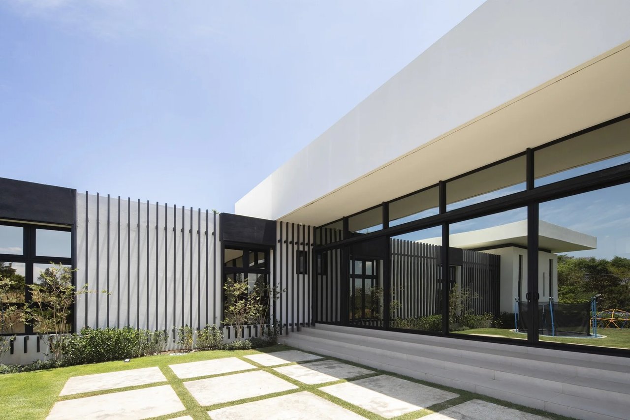 Contemporary Luxury Garden Estate, Heredia