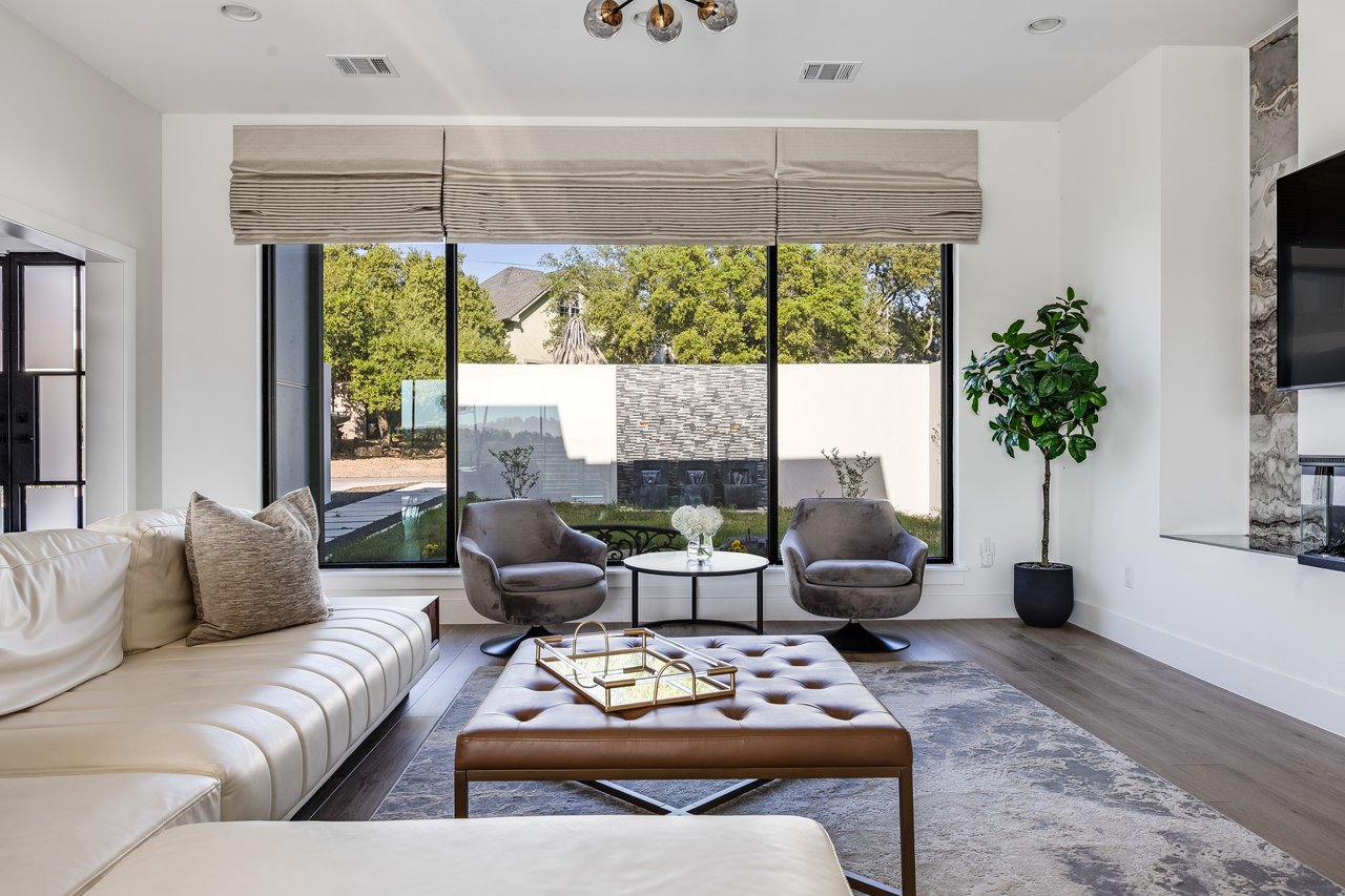 3138 Chisholm Trail