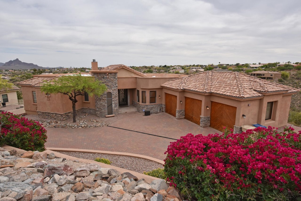15707 E Sycamore Dr