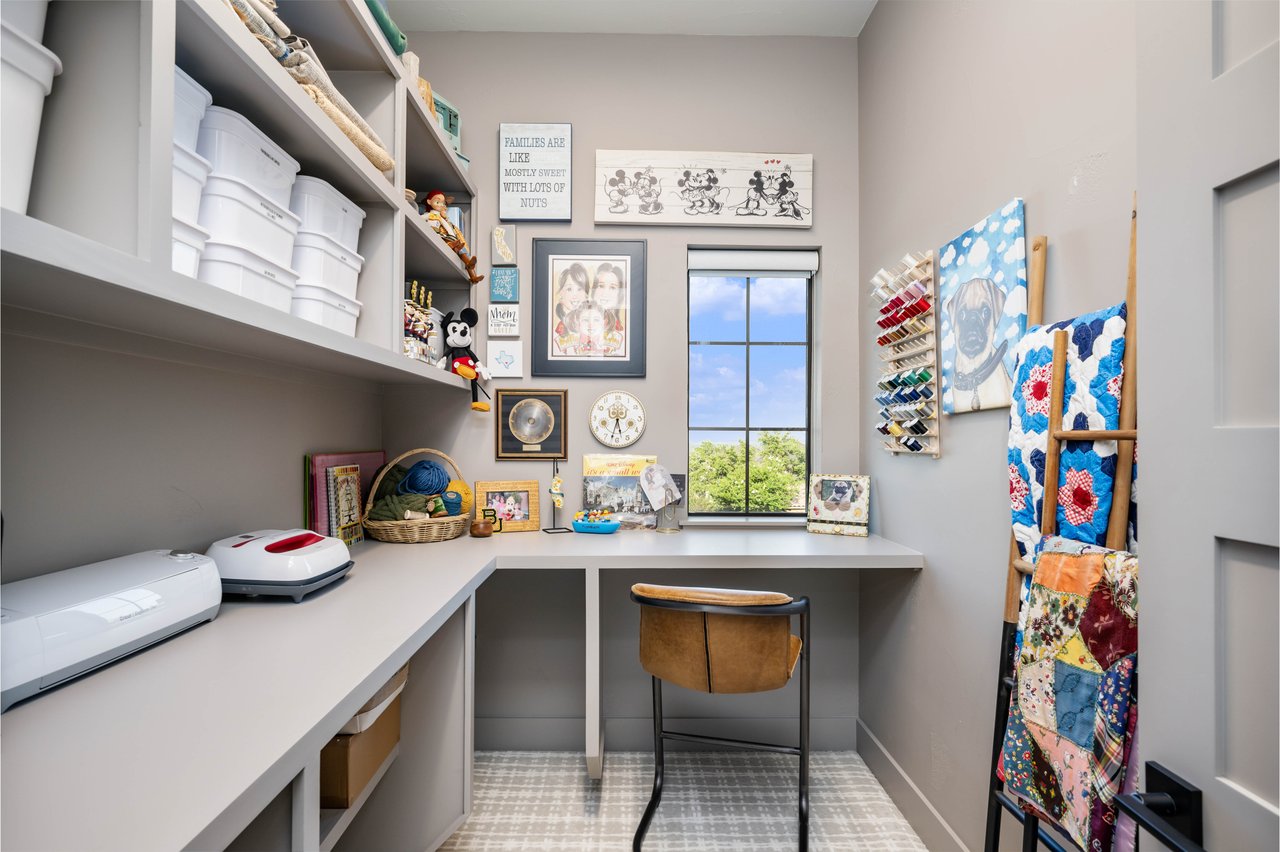 3906 El Chamizal, San Antonio, TX 78261