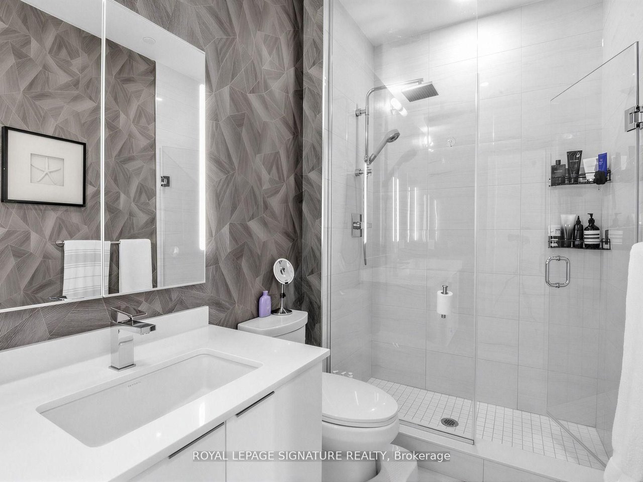 J. DAVIS HOUSE PENTHOUSE 