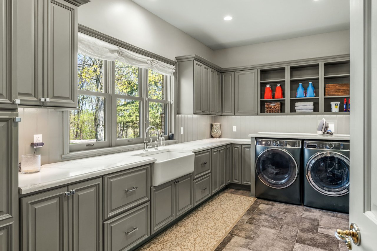 Sewickley Hills Luxury Estate on 10 Acres