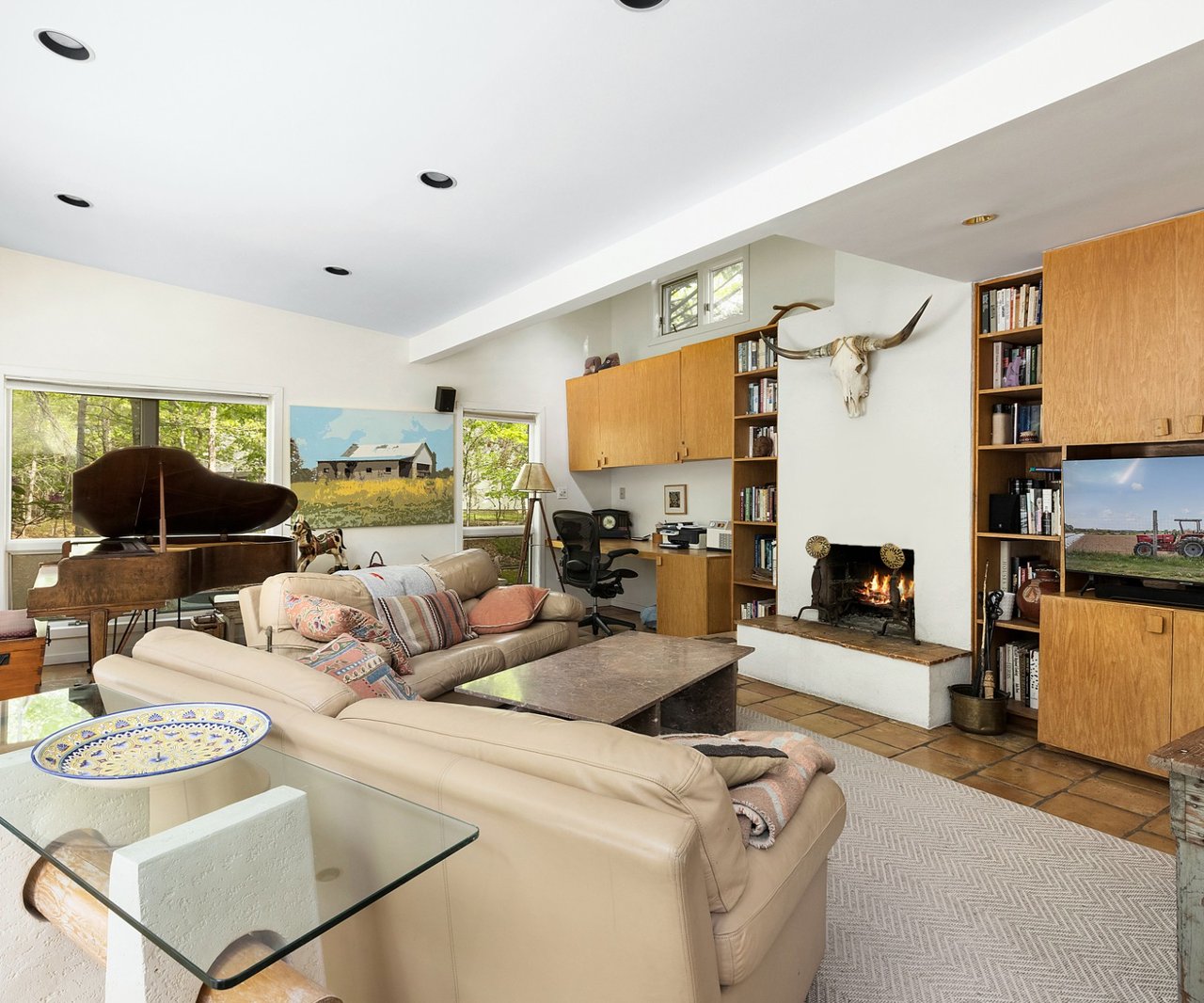 44 Longwoods Ln