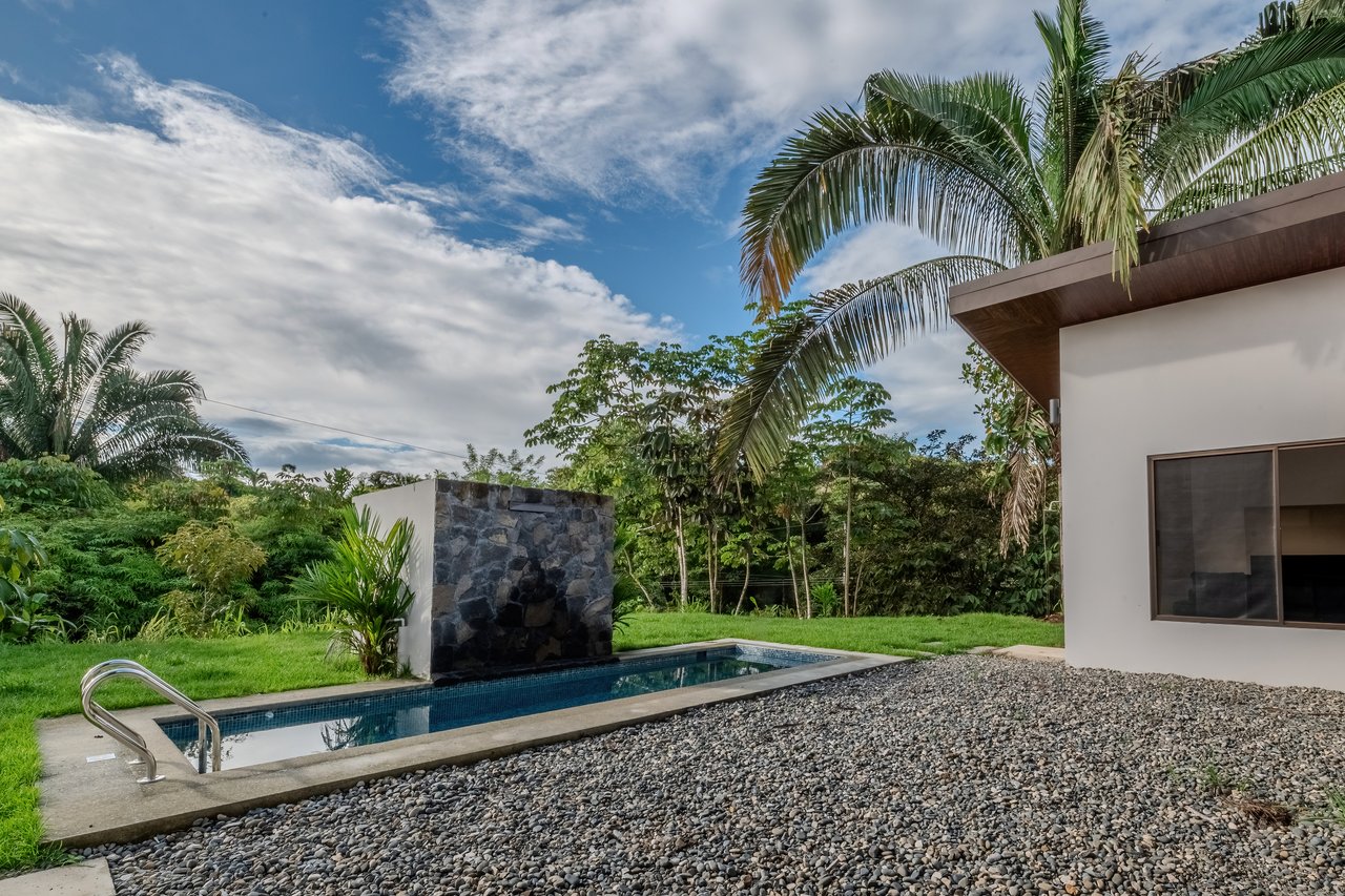 Brand New 3 Br, 2.5 Ba | Swimming Pool, High Ceilings 