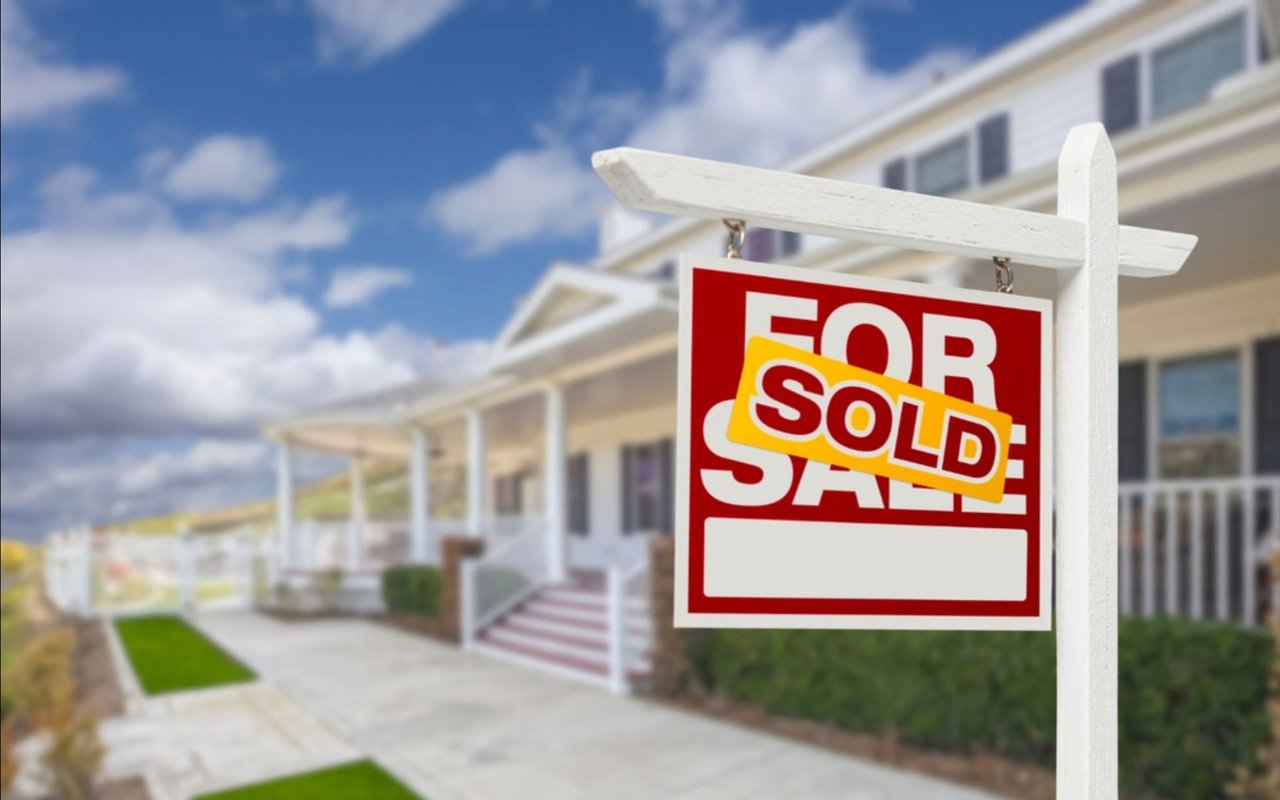 June Listings in Hartford: The Secret for Top Dollar Sales