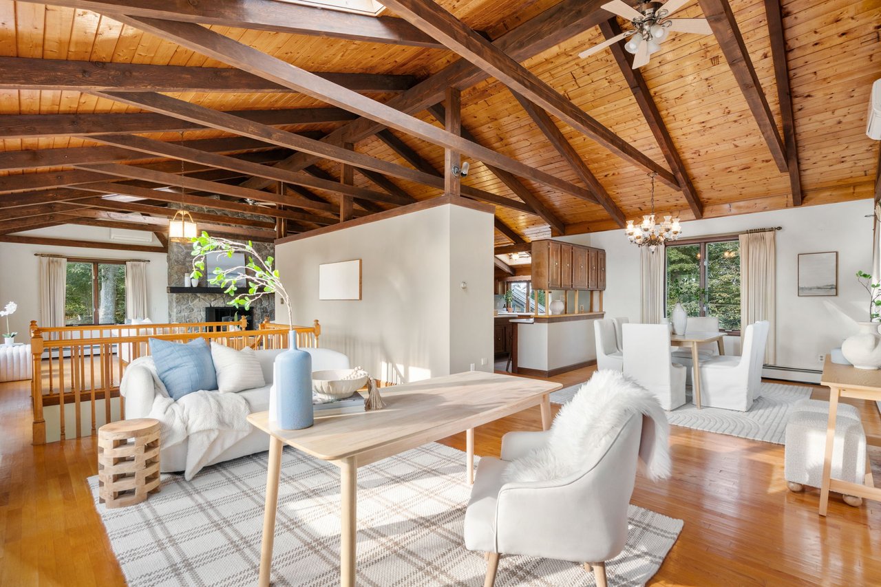 Spotlight in New England