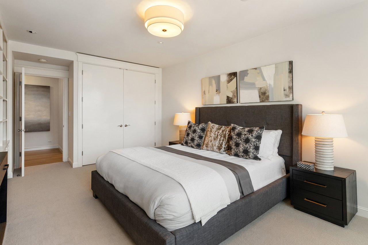 Renovated Corner Three-Bedroom at 1200 California