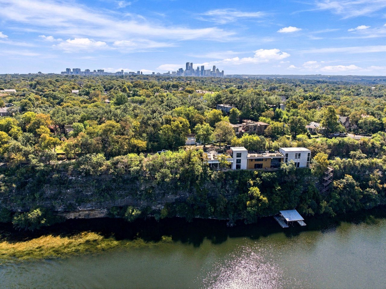 2205 Scenic Drive