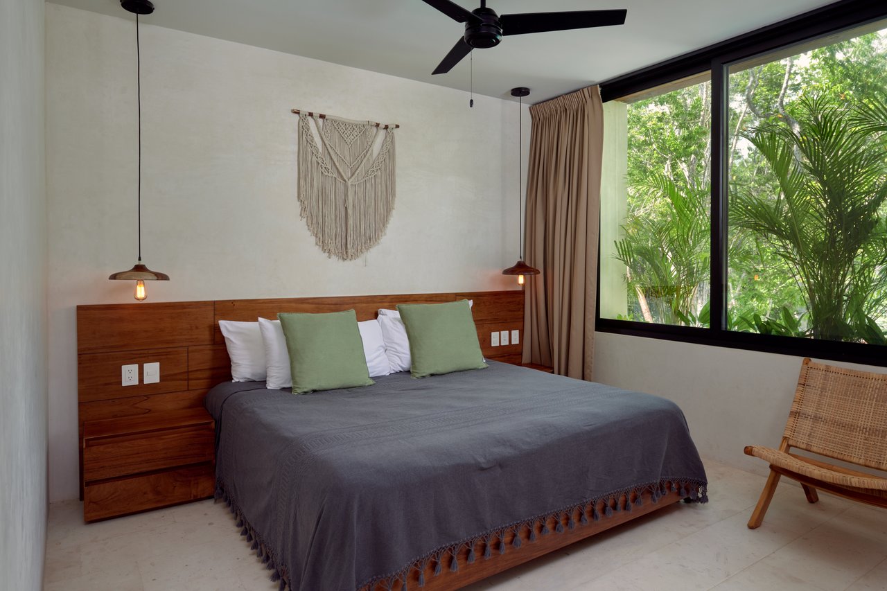 Casa Lucas | 3BR Jungle Villa w/ Rooftop Pool