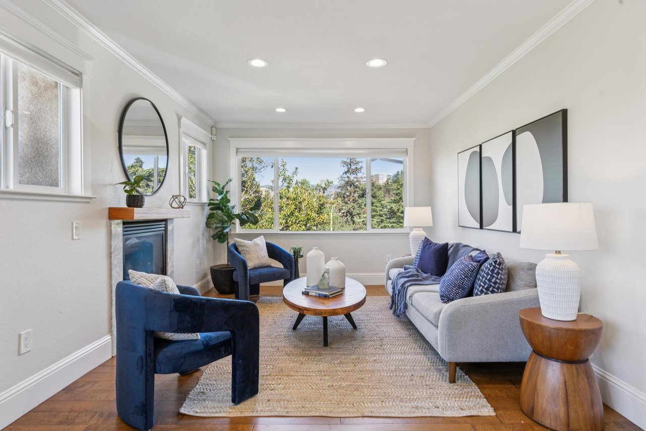 Piedmont Perch: Where Style Meets the Sky