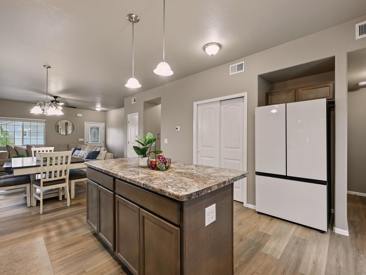 5332 Gannet Lane