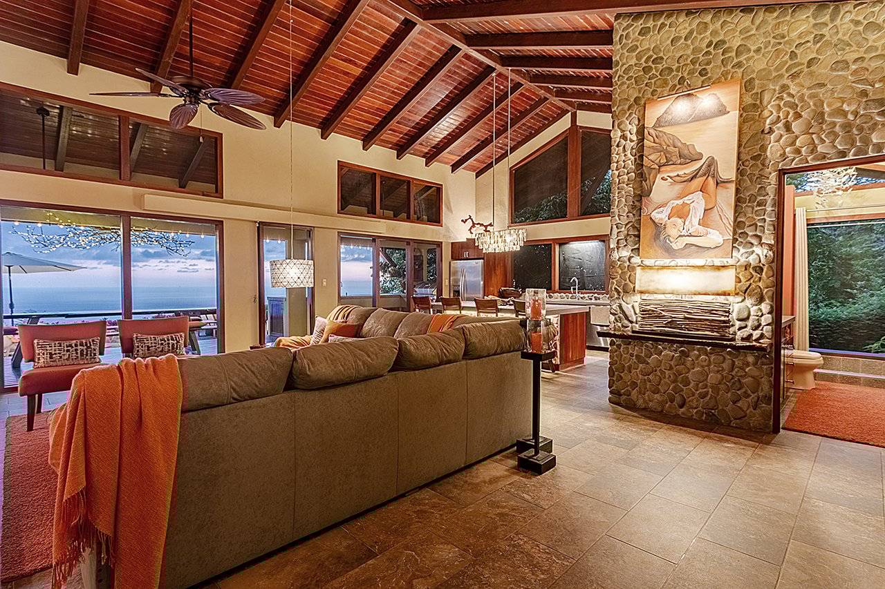 CasaPor Fin,Where the Rainforest Meets the Sea - Oceanview Luxury Estate