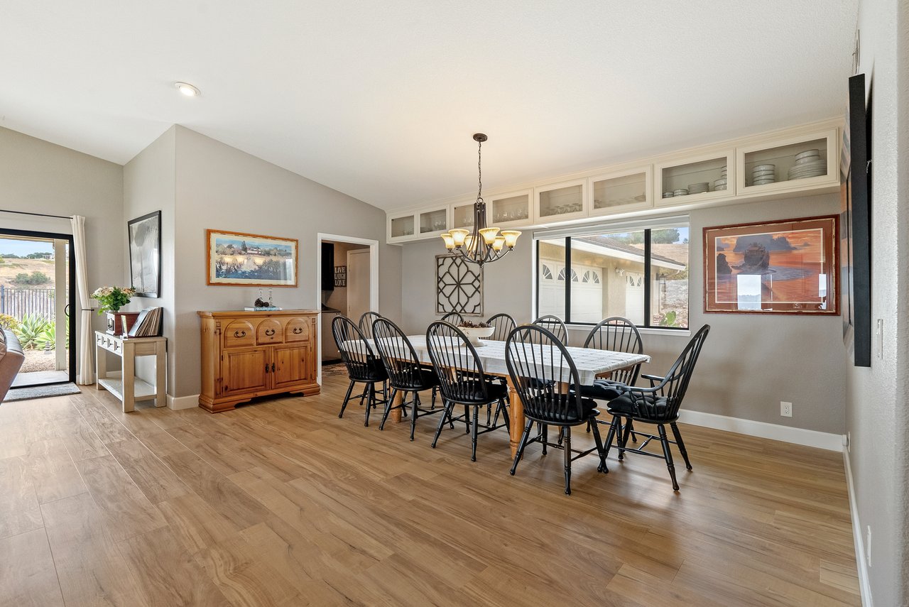 Soak in the View - Dive into Luxury