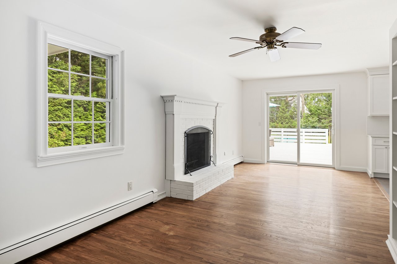 4 Tryworks Lane, East Hampton