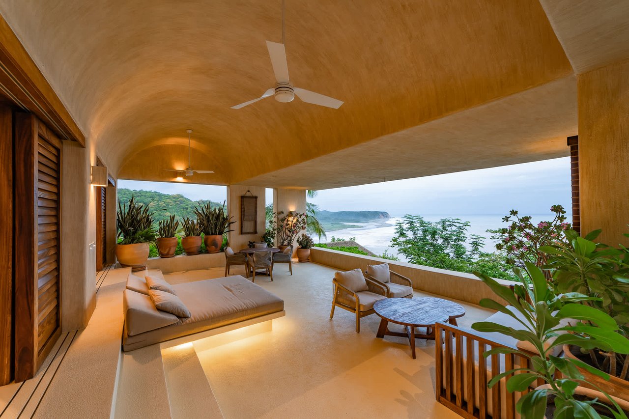 4 bedroom, Single Family Homes, Villa Playa, Montecito Beach Village