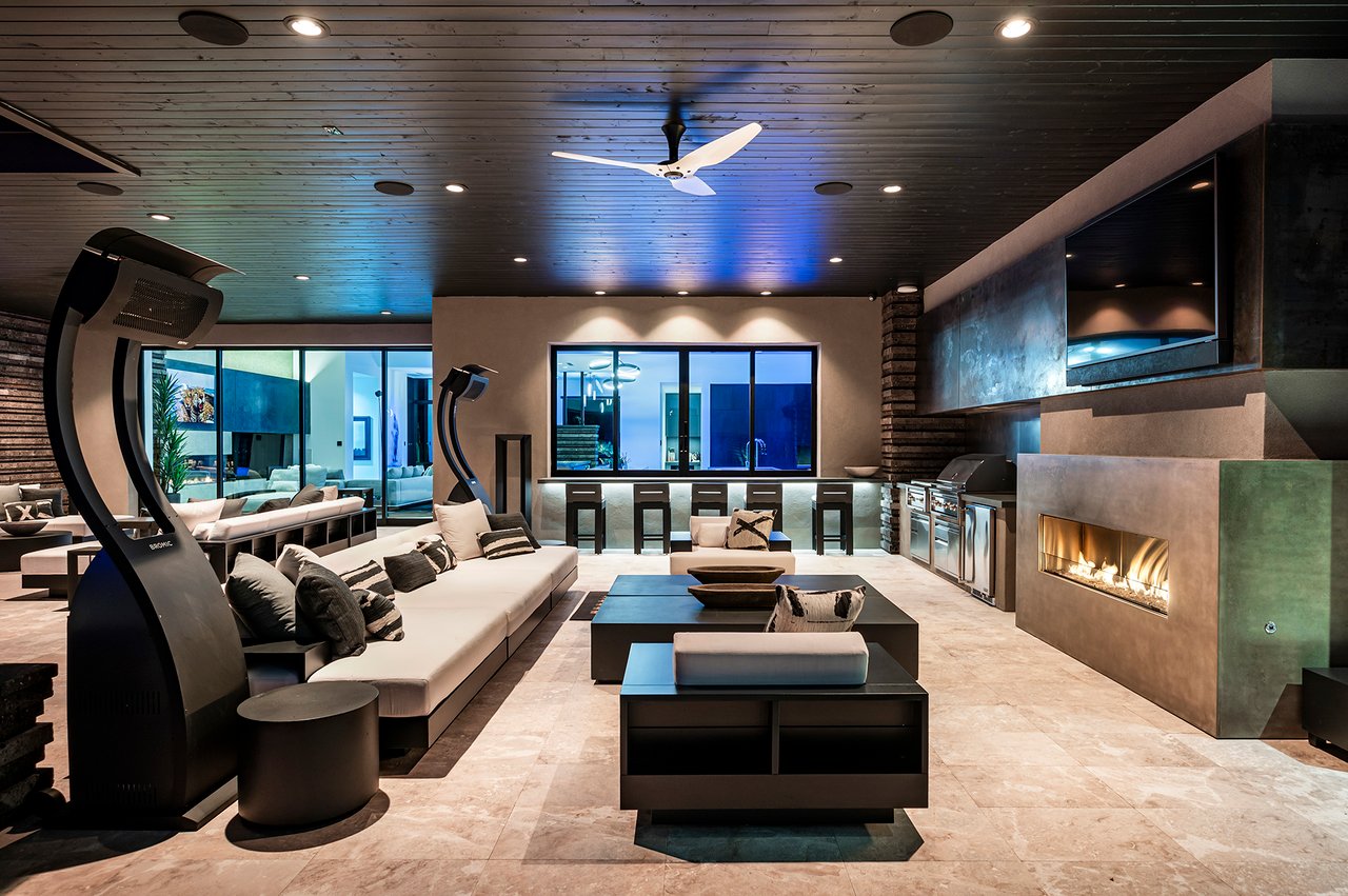 10784 E PINNACLE PEAK Road